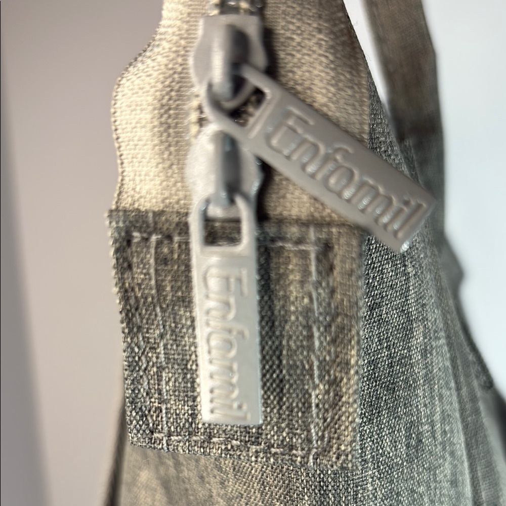 Chic‎ Gray Women's Backpack - Picture 6 of 14